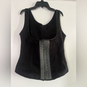 Sleek Black Front-Hook Shaping Tank